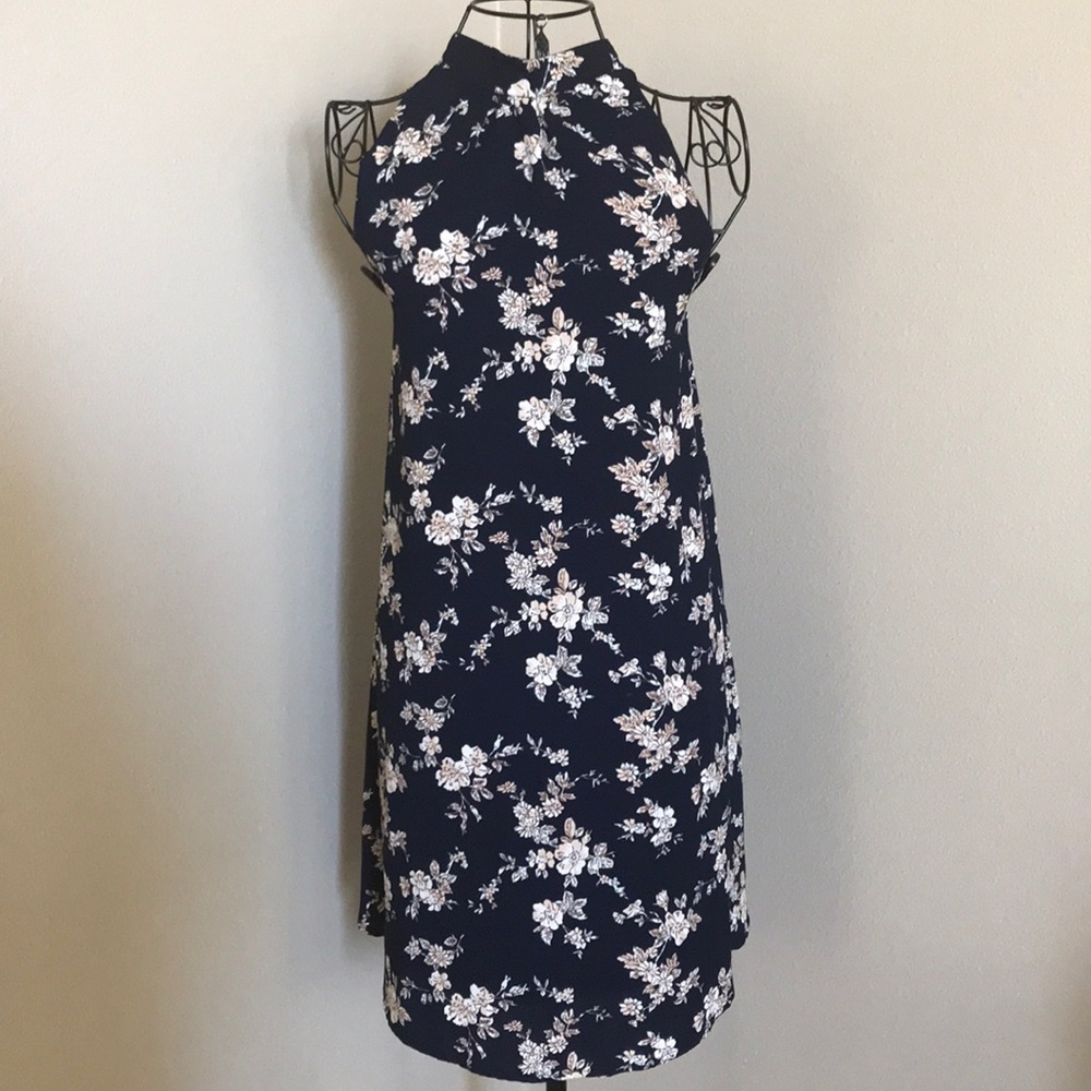 NWT Le Lis Floral Swing Dress